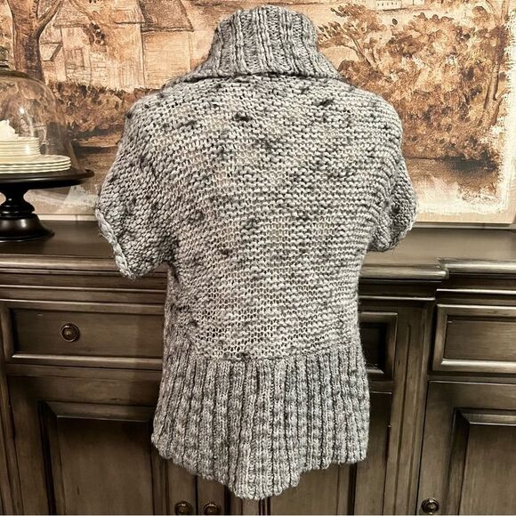 Decree Gray Loose knit Cardigan Sweater size S/Ch - Picture 2 of 6